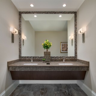 hunters ridge mens bathroom